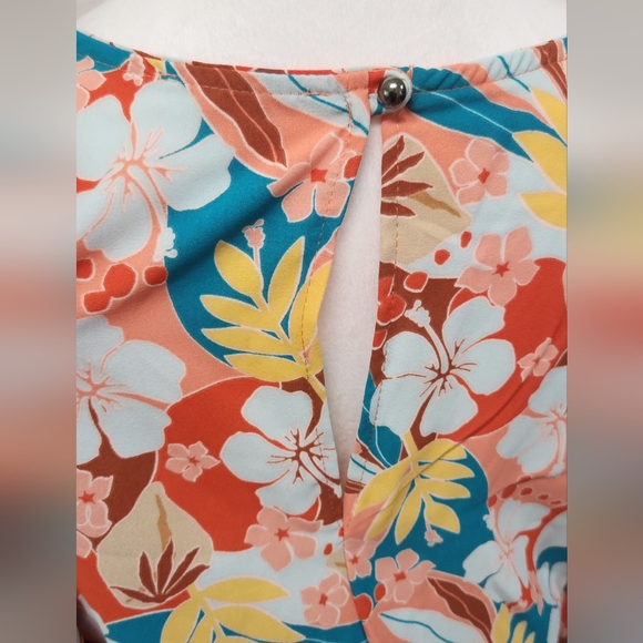 Tropical Trance Coral Tropical Floral Surplice Woven Romper - Picture 2 of 5